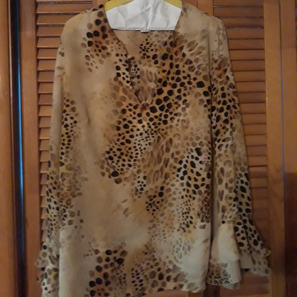 Nicola ladies blouse